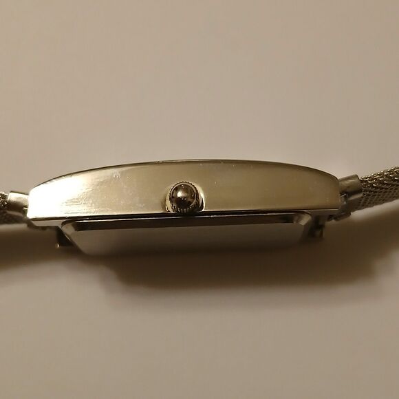 Ladies Vernier by 7 West Women's Silver Tone Quartz Mesh Fashion Watch - Picture 12 of 13